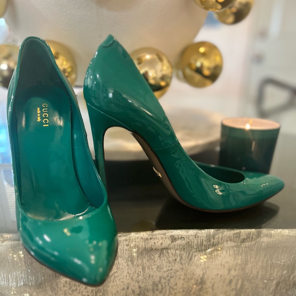Gucci patent leather,  green heels size 39